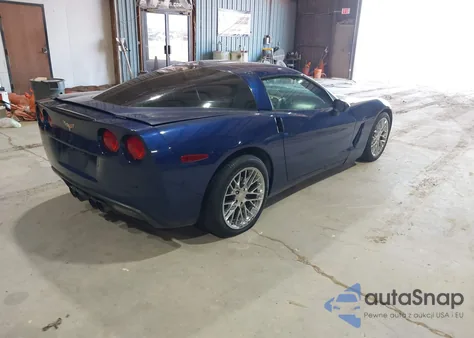 2005 Chevrolet Corvette z USA, uszkodzony, nr VIN 1G1YY24U155109932